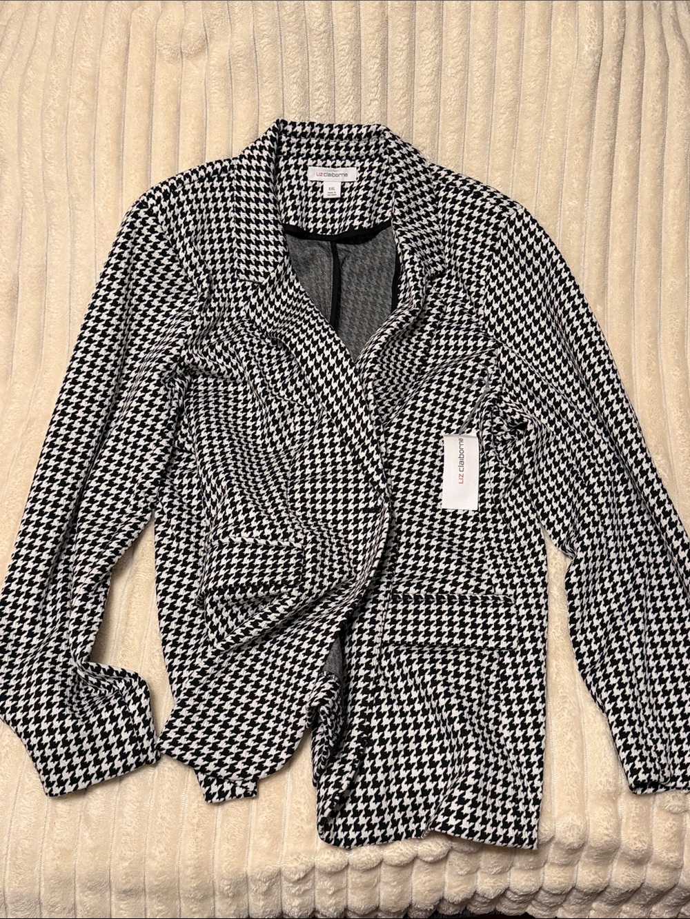 🔴 Liz Claiborne Black & White Houndstooth Blazer